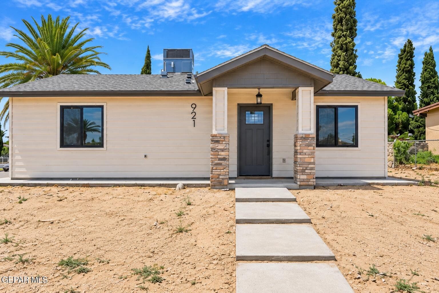 921 MARLOW Road