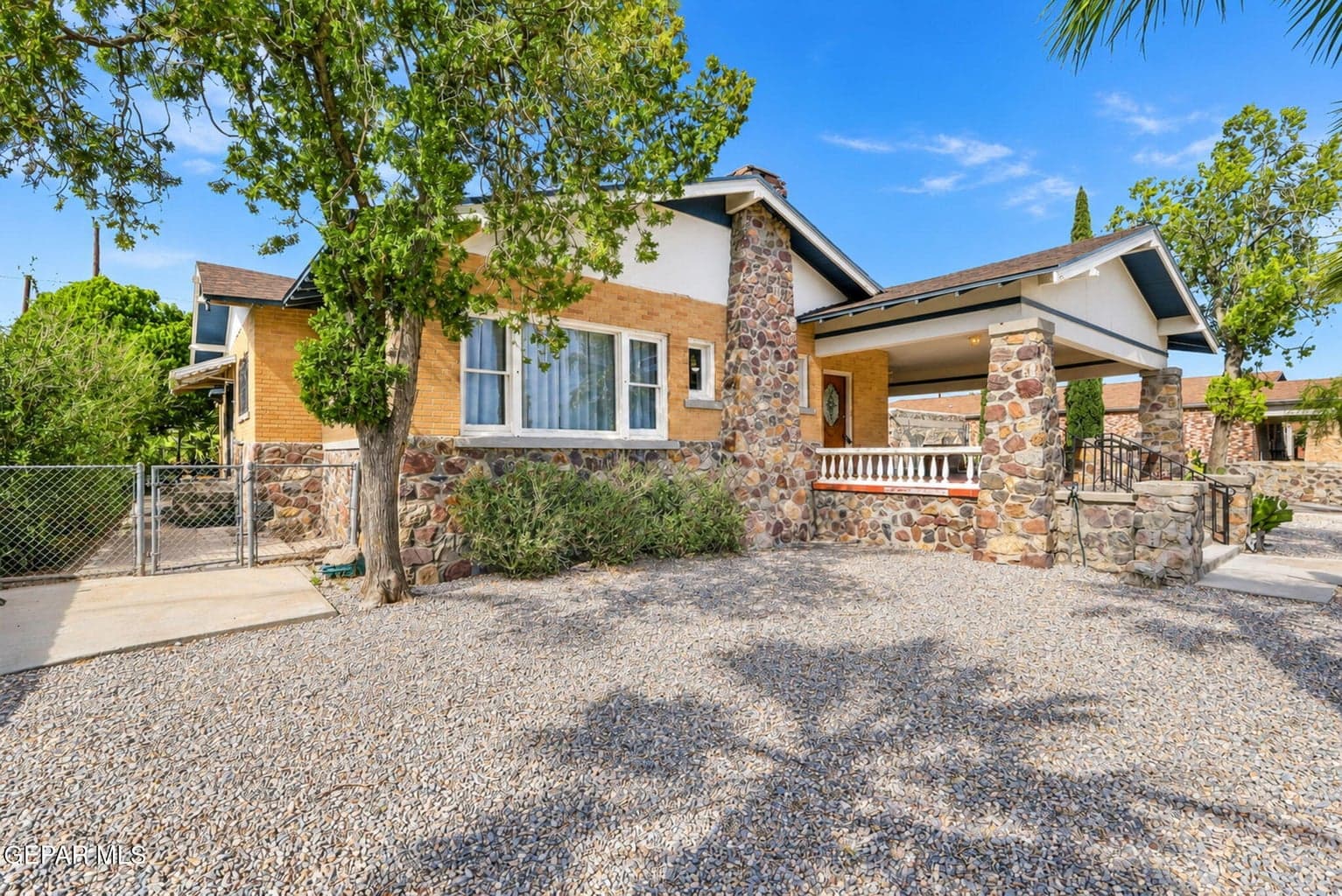 14-web-or-mls-Exterior1