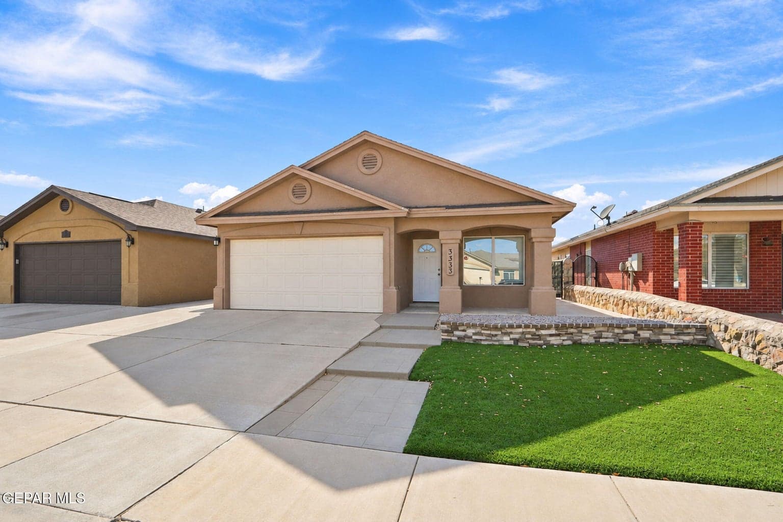 7-web-or-mls-Exterior7