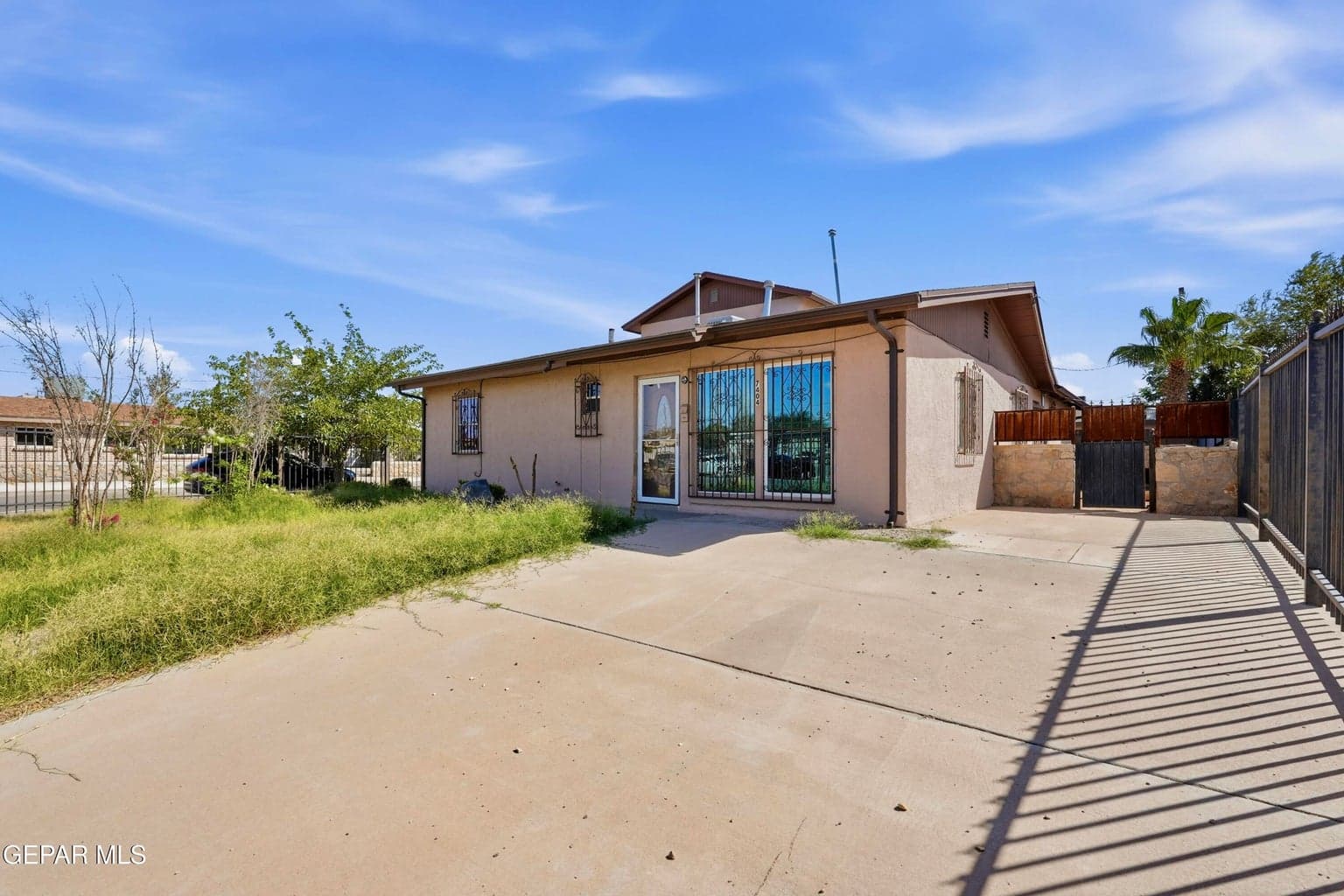 7404 MIMOSA Avenue