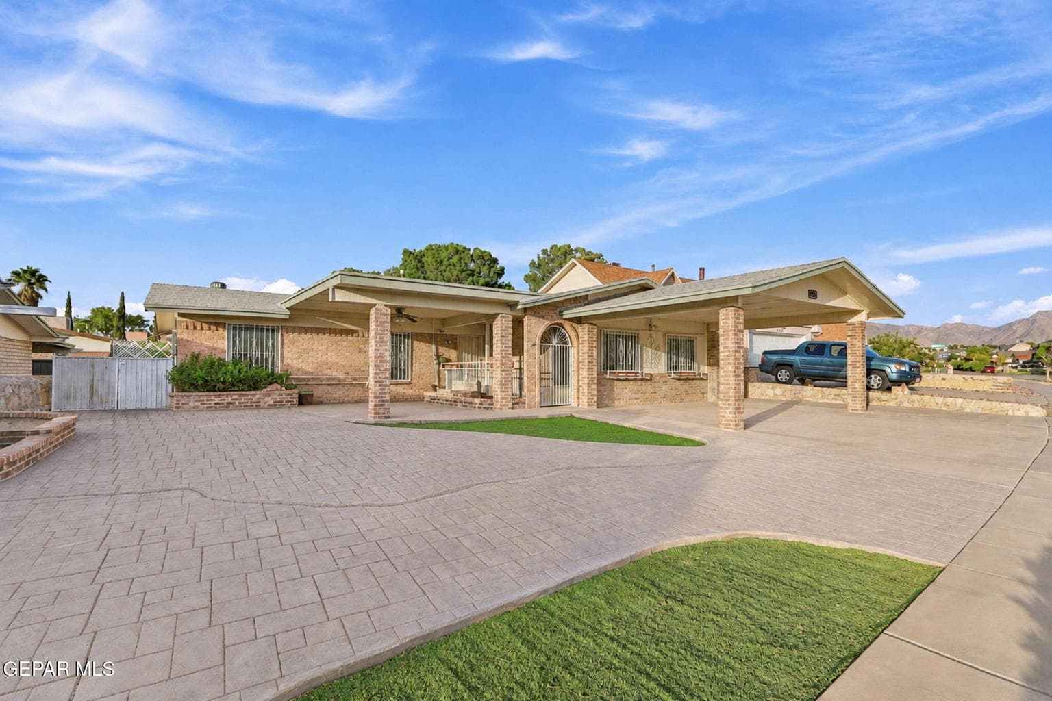 3-web-or-mls-Exterior3