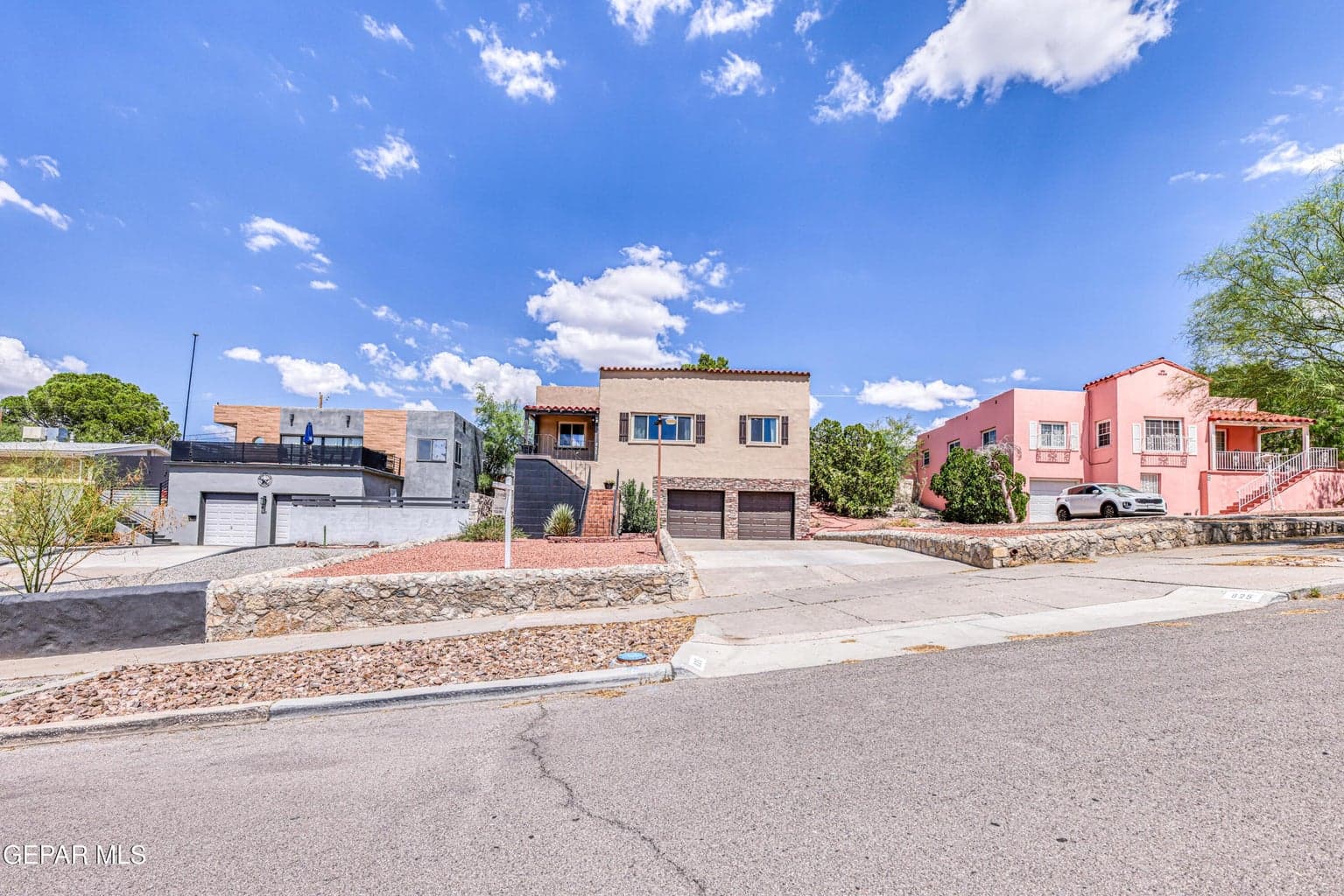 Photo of 825 Galloway Drive