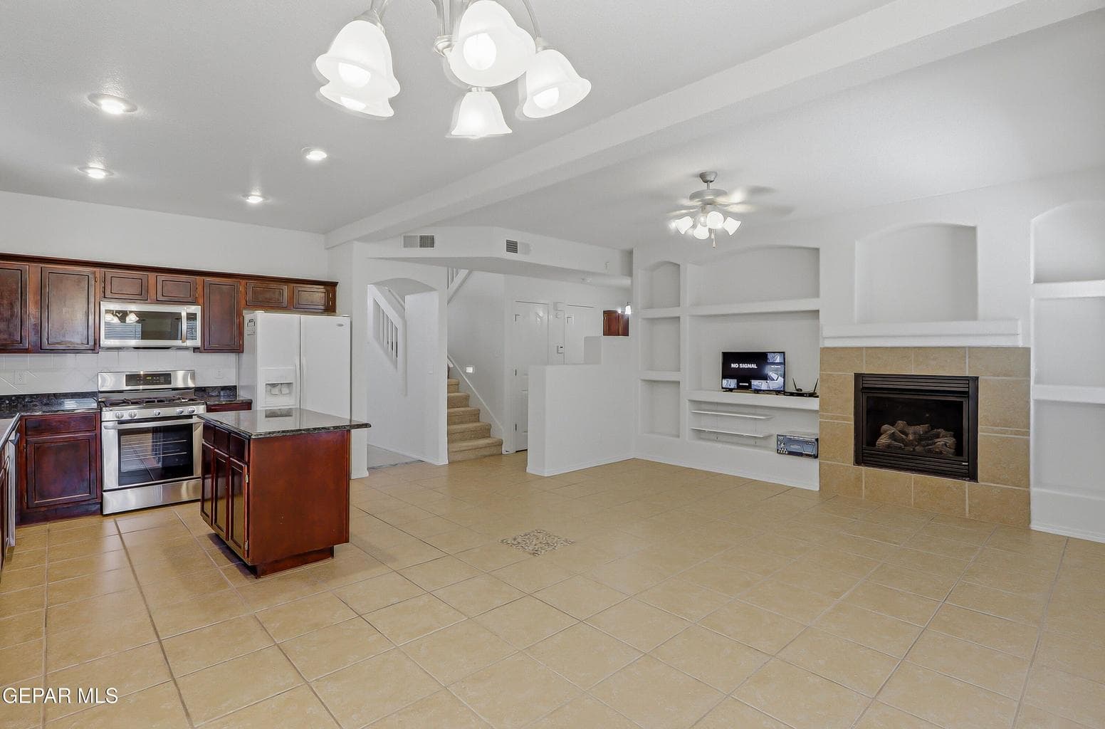 Kitchen - Den