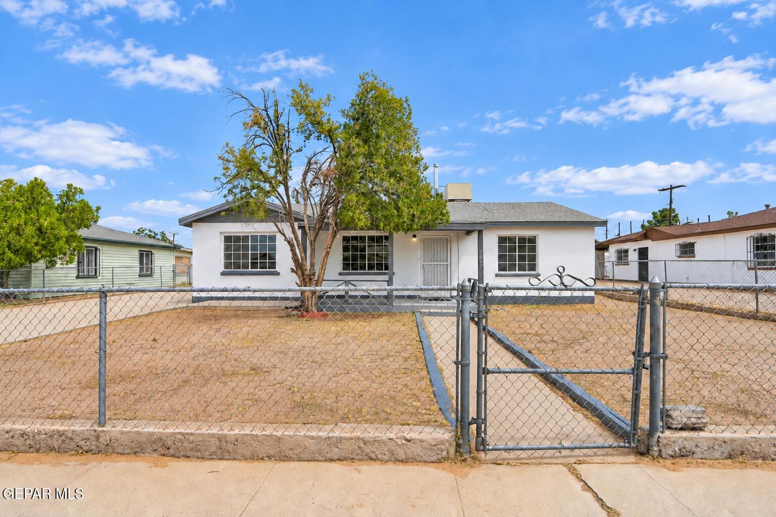 7607 MAZATLAN Drive