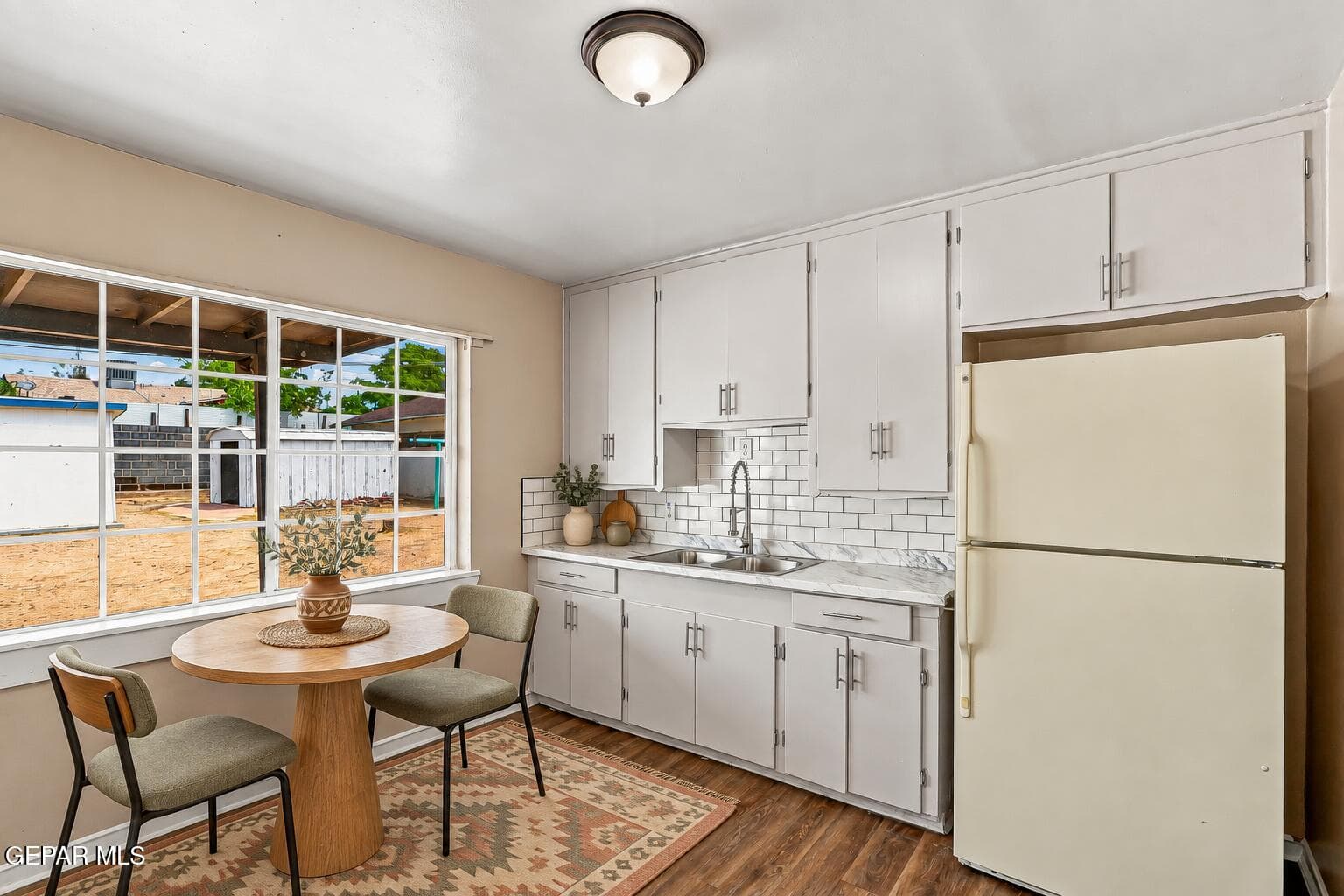 4-Kitchen