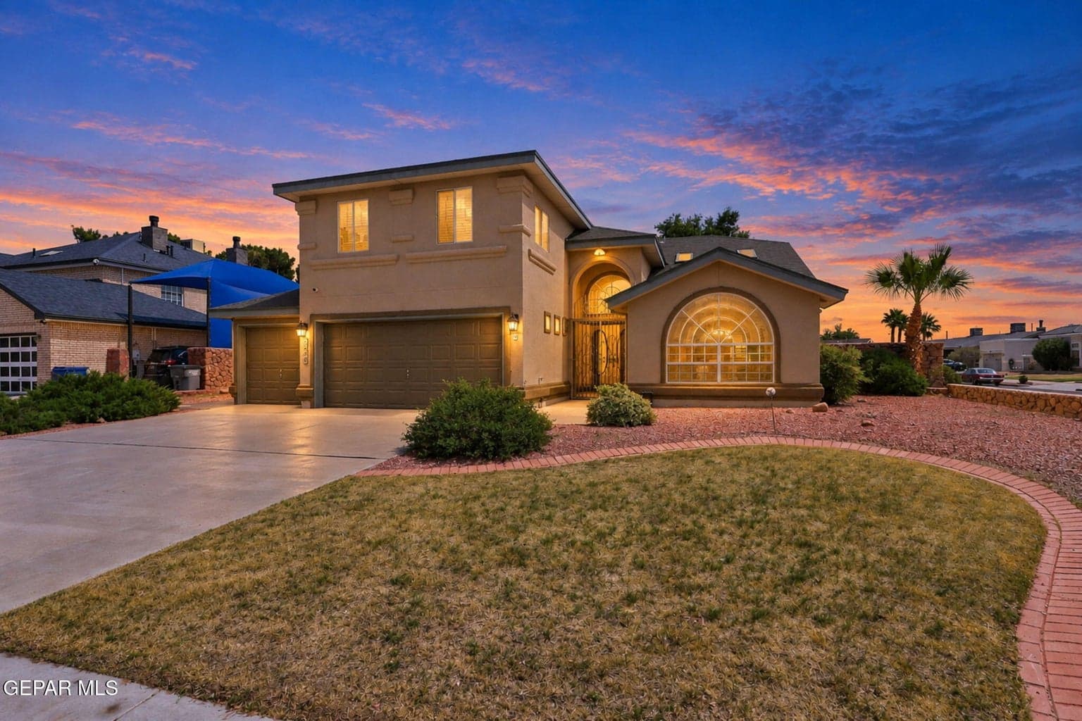 1900 PUEBLO CORONA Lane