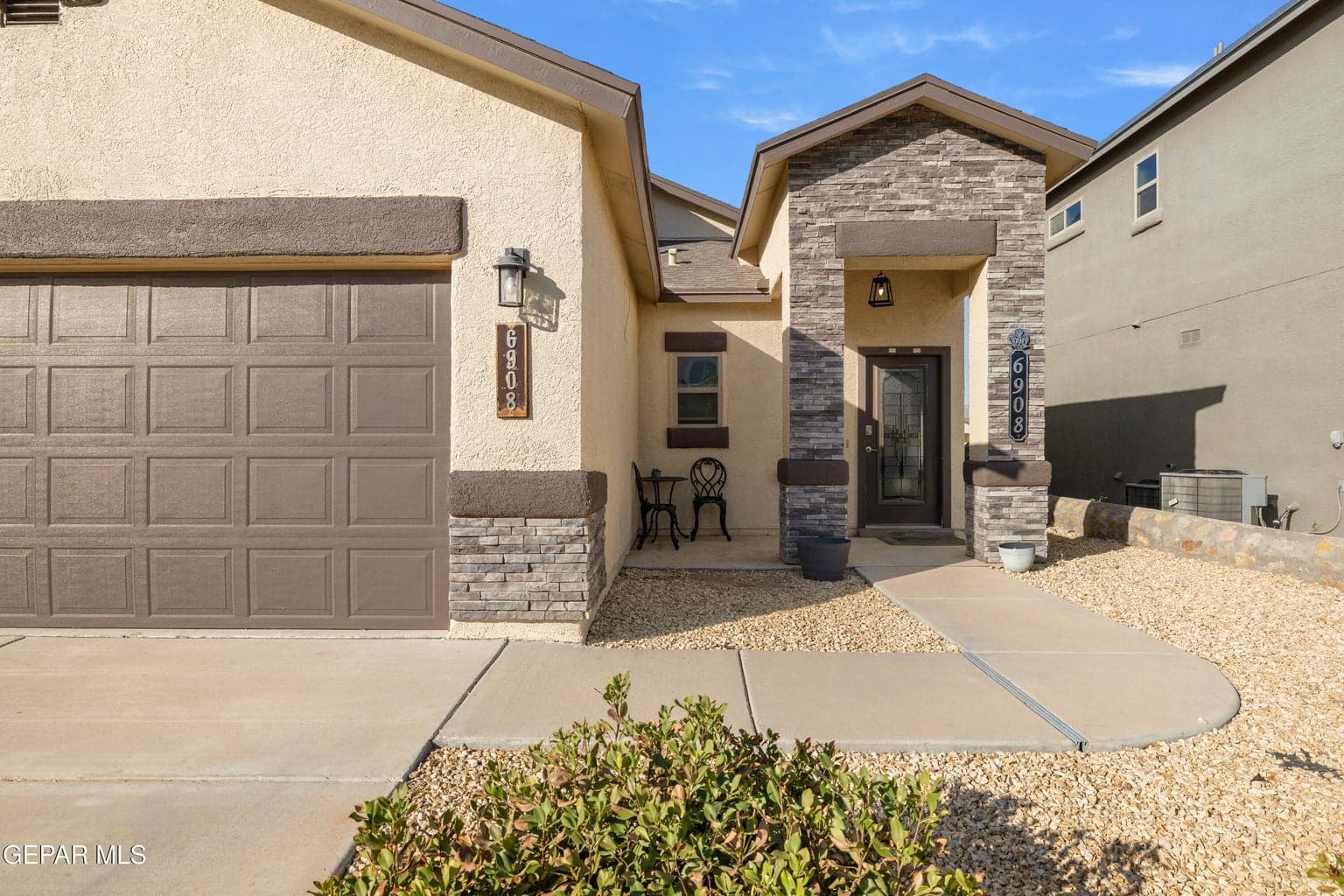 6908-Copper-Town-MLS-Camera-Guy-3