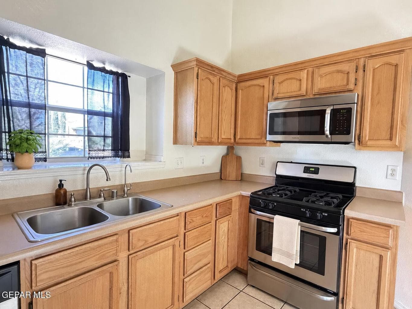 Cozy Kitchen