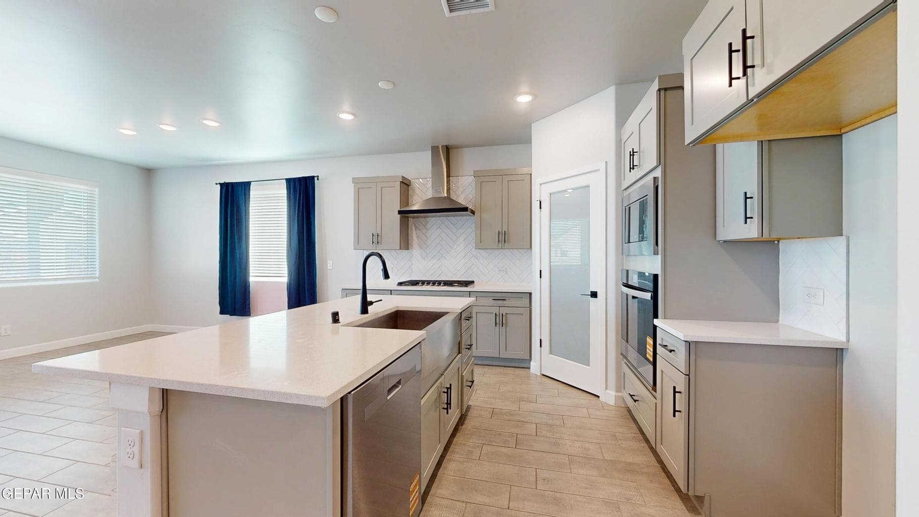 C2 - KITCHEN