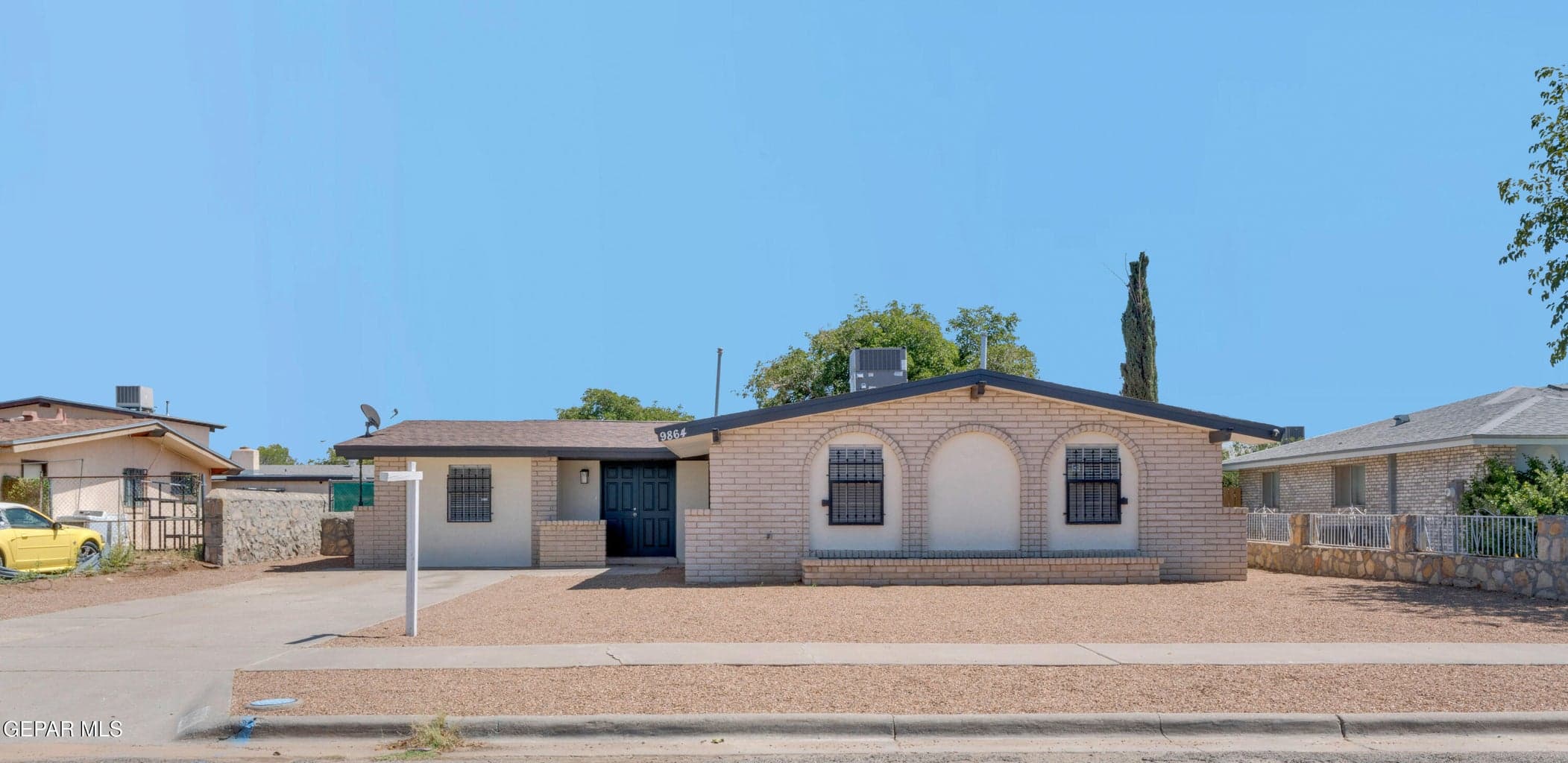 9864 VANDENBURG Street