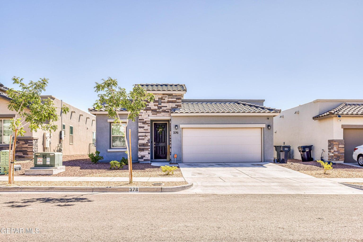 Photo of 376 CAINE Avenue