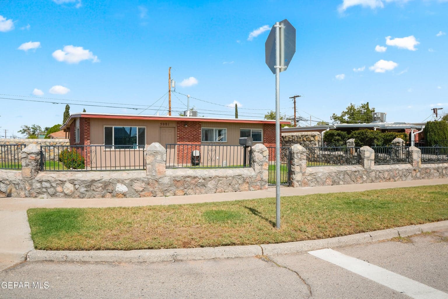 5001 Blue Ridge-2