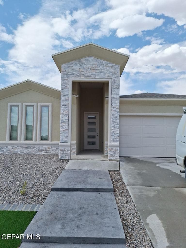 7421 ENCHANTED POINT Drive