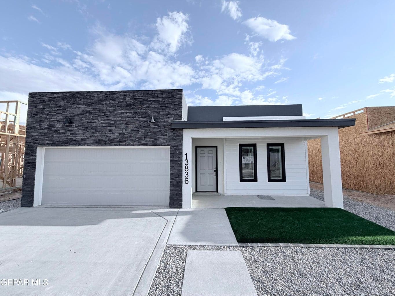 13836 Paseo de Gloria Drive