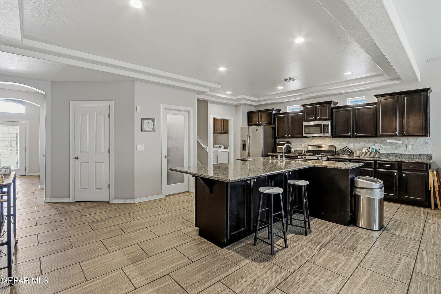 kitchen full