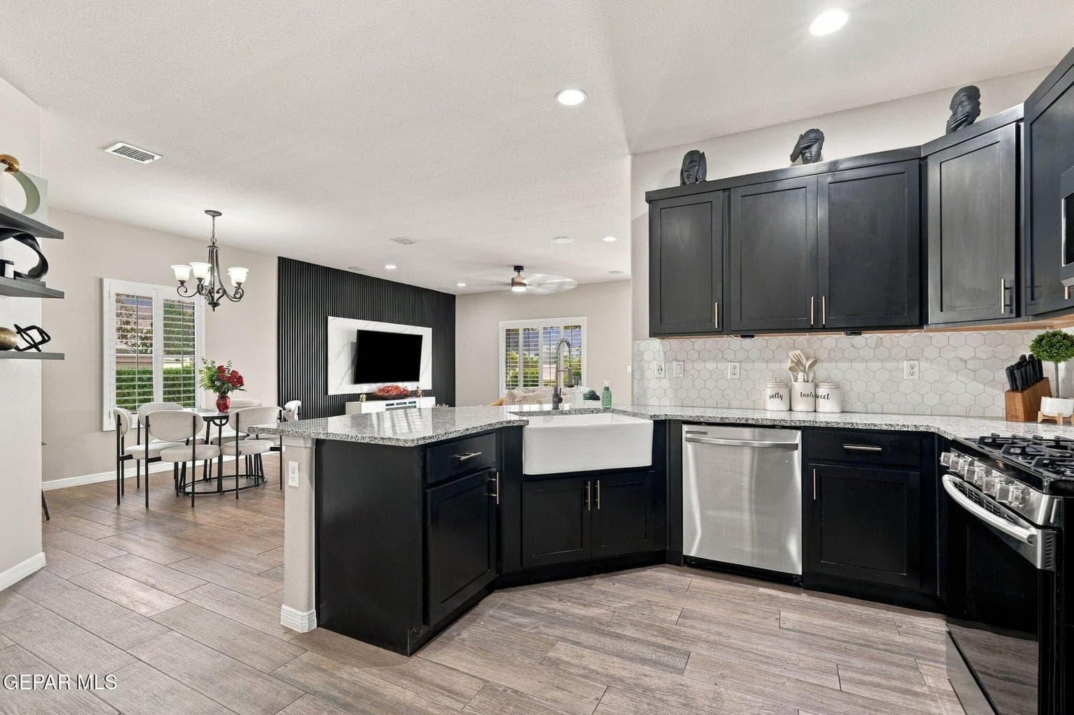20-web-or-mls-009-dsc07762-jpg