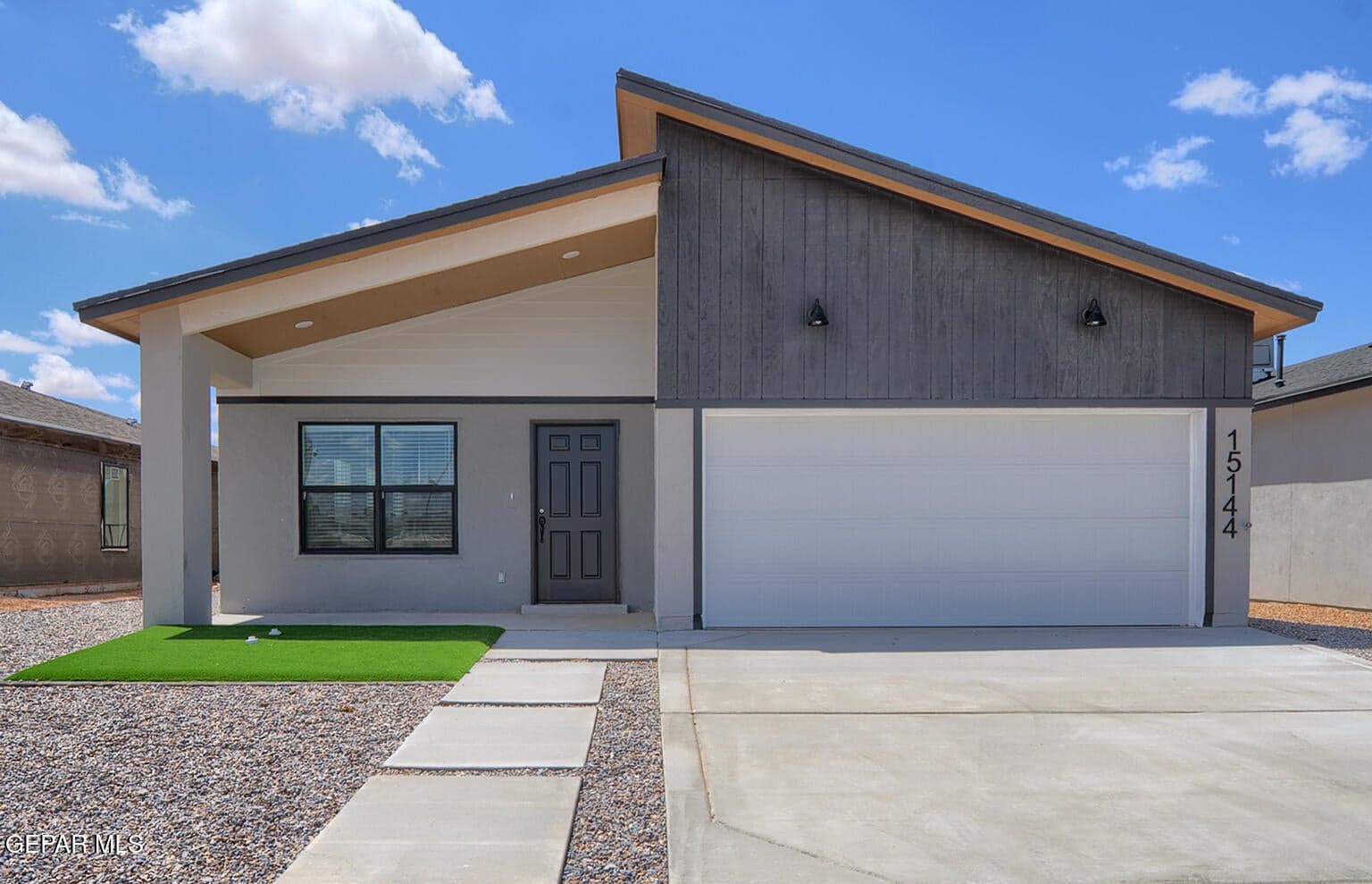 15133 LAURA Lane