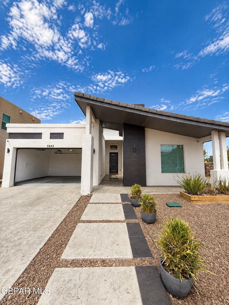 7443 WOODEN NICKEL Drive