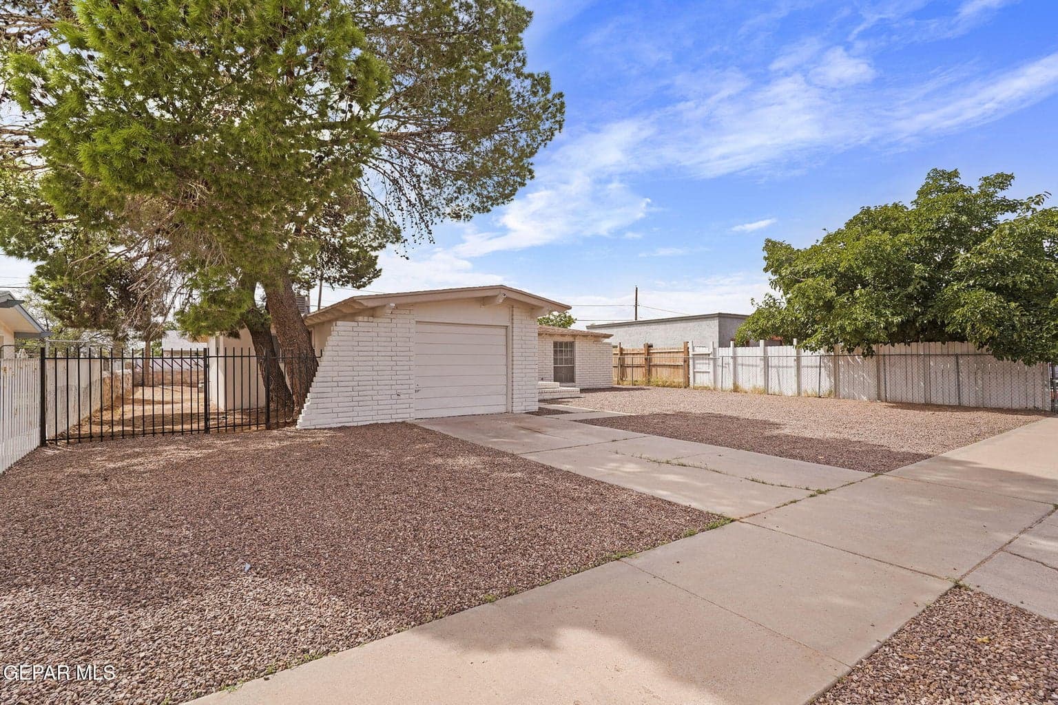 17-web-or-mls-DSC09813