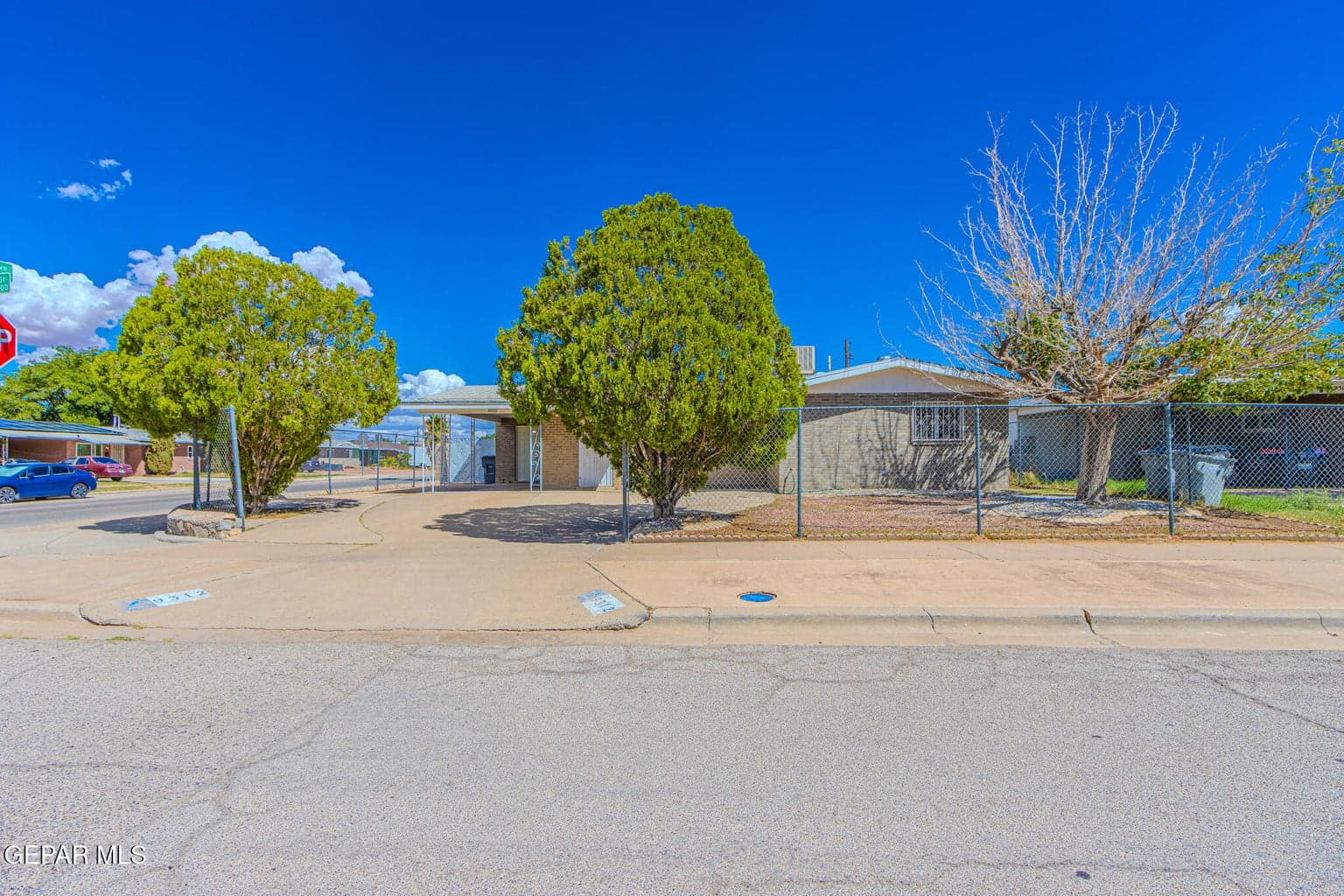 9312 WAVERLY Drive