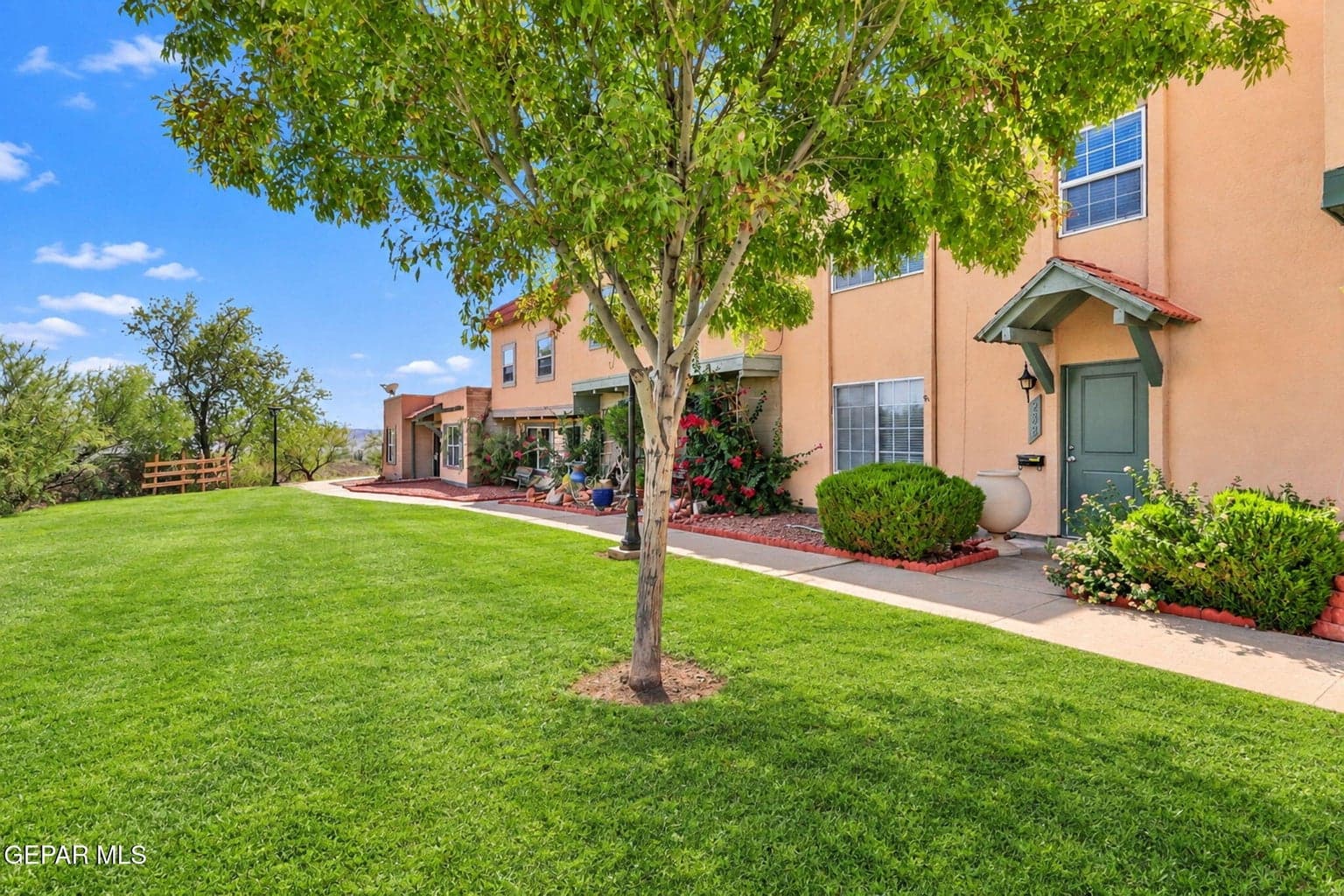Photo of 282 MARICOPA Drive