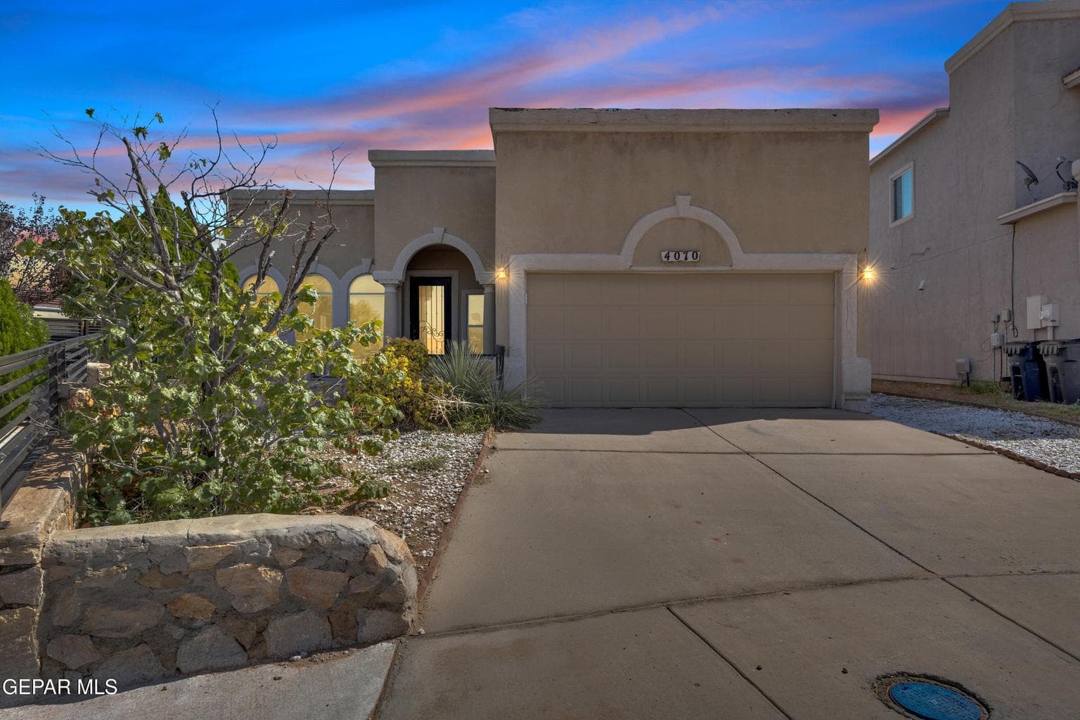 4070 HUECO LAND Lane