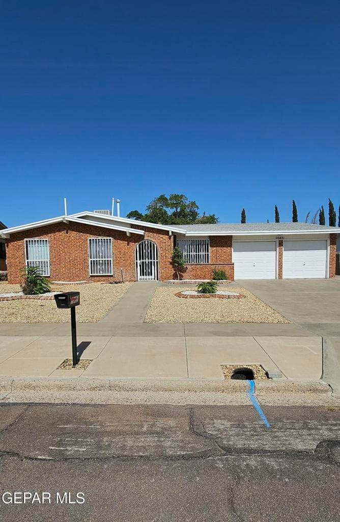 10421 BYZANTIUM Lane