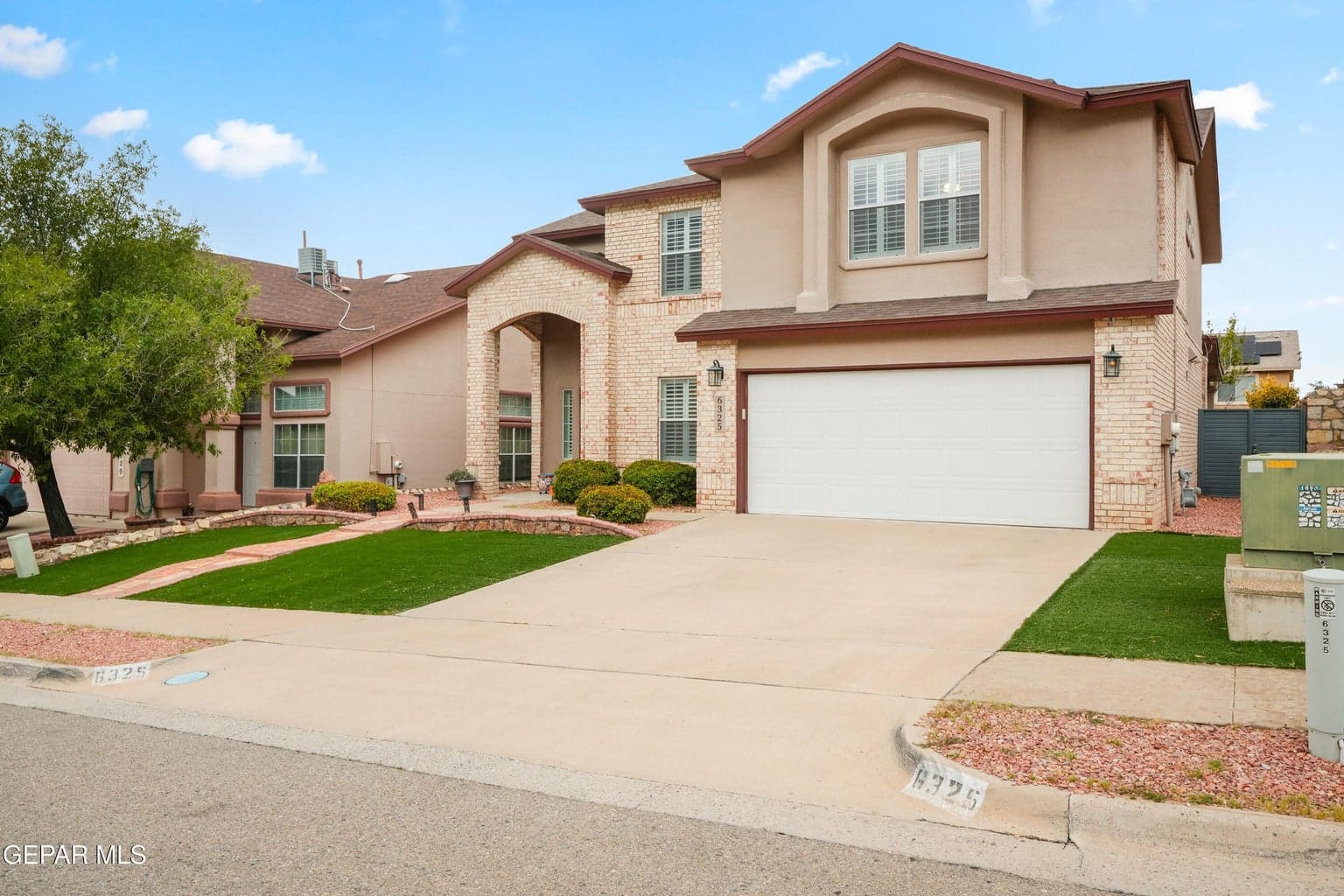6325 Cougar Ridge Ln-3
