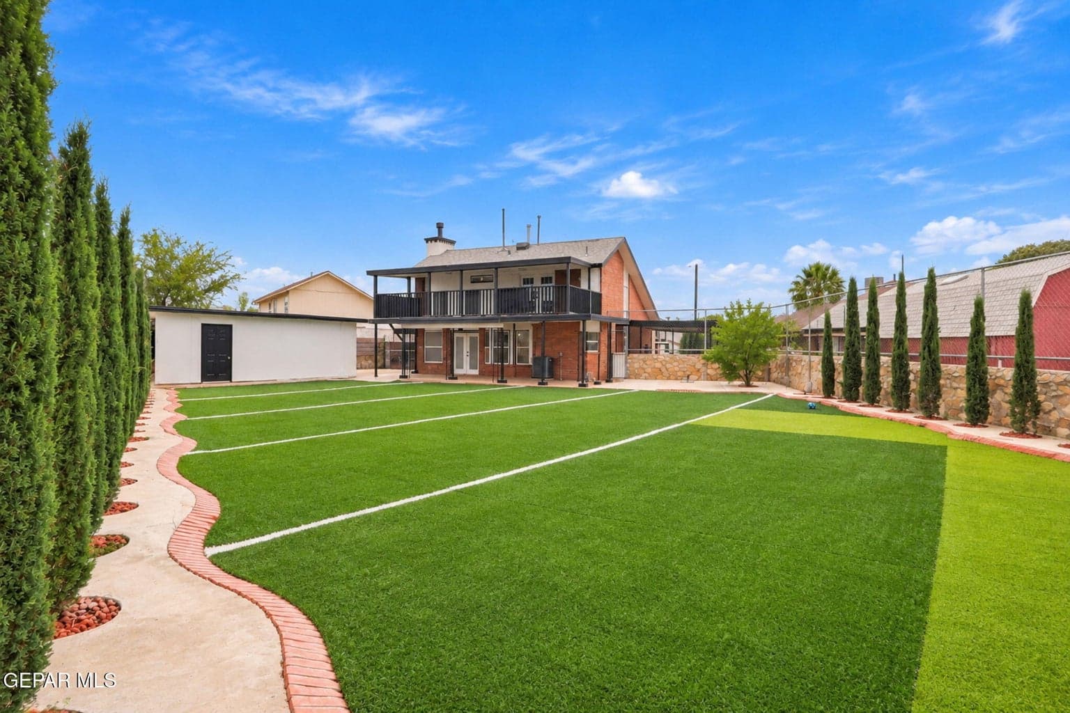 4-web-or-mls-Exterior_4