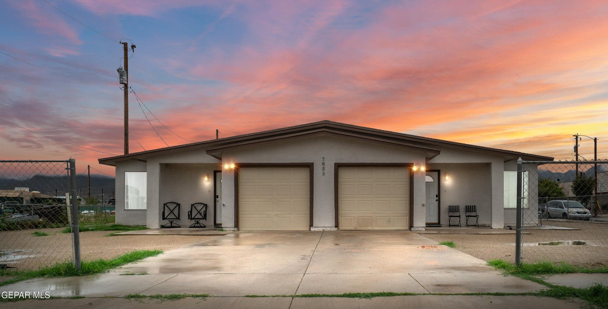 7825 PANDORA Street