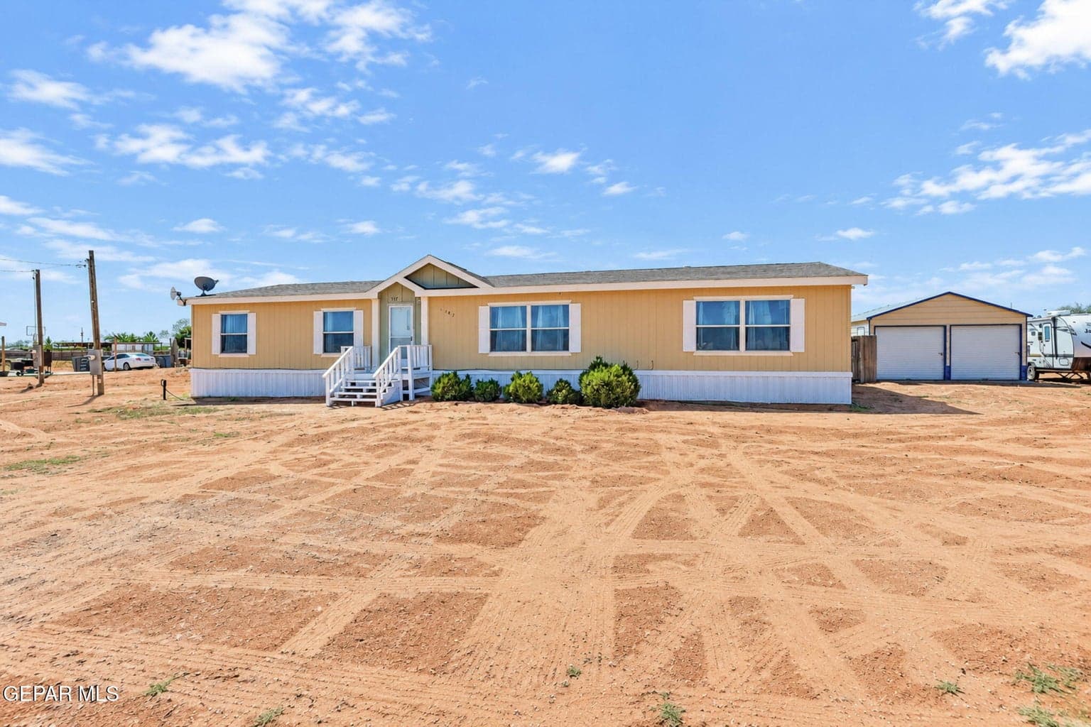 49-web-or-mls-Exterior_9