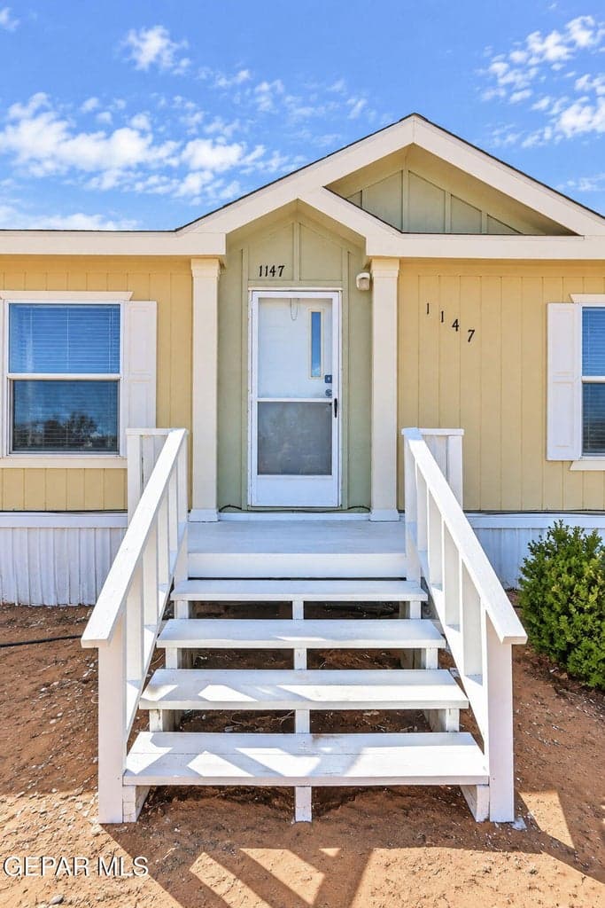 50-web-or-mls-Exterior_10