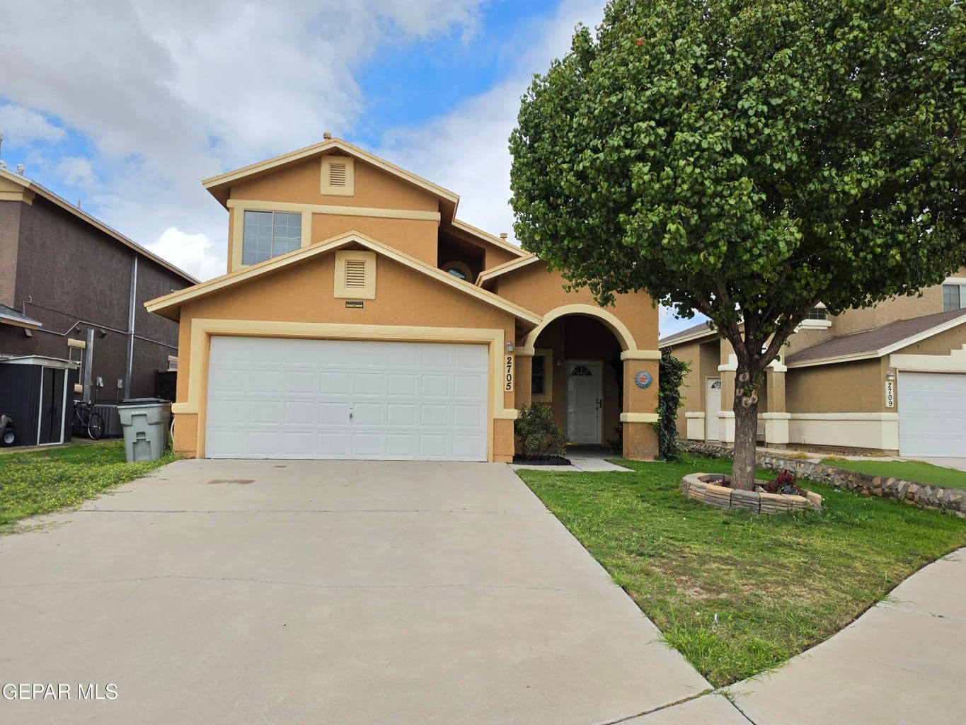 2705 SNOWY ROCK Place