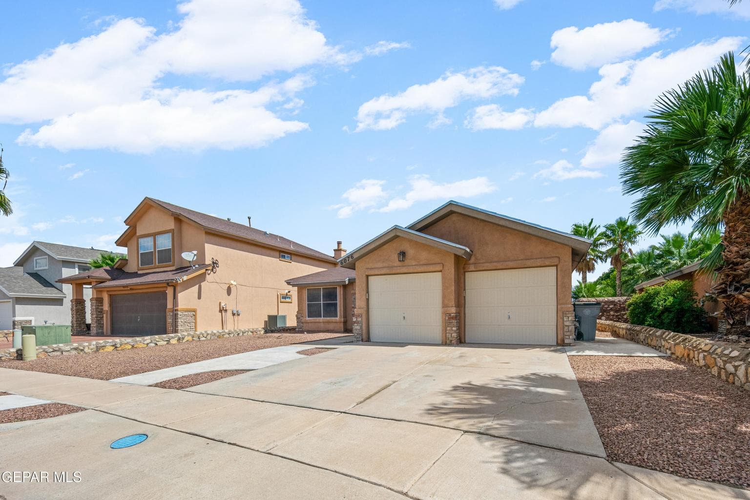 6076 River Park Pl