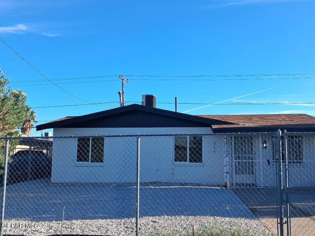 Photo of 5116 TROPICANA Avenue