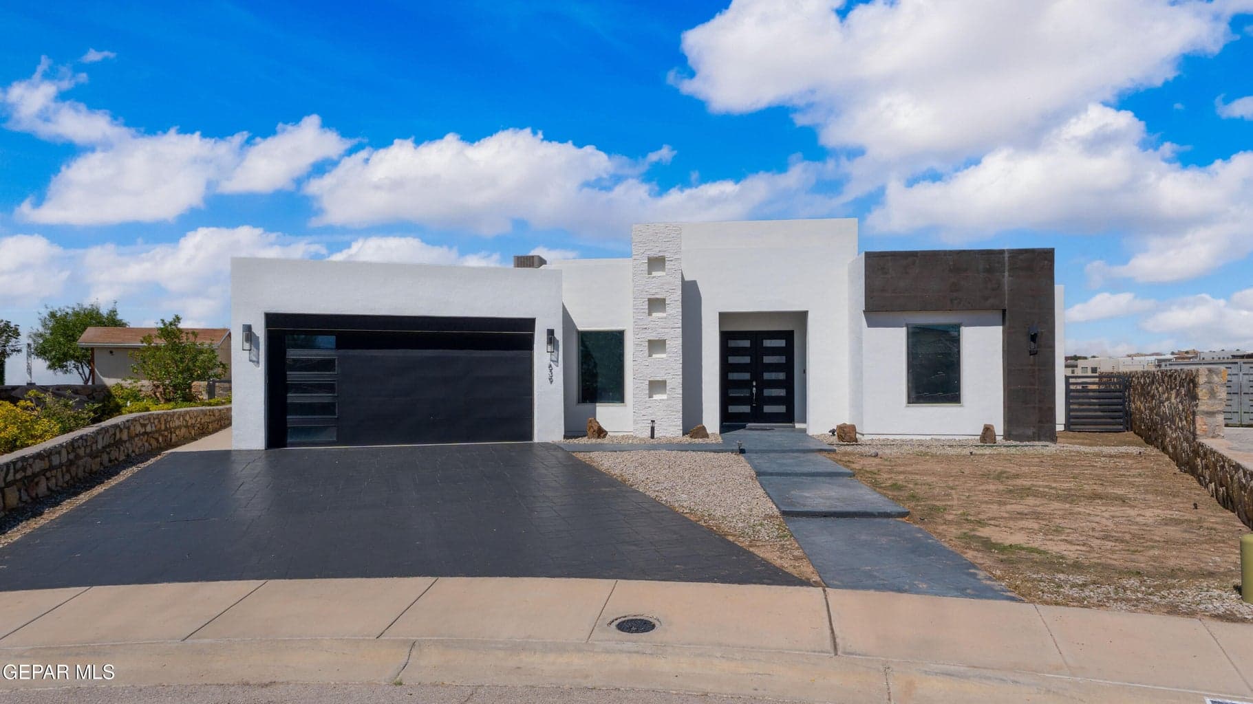 Photo of 639 PORT ROYAL Place