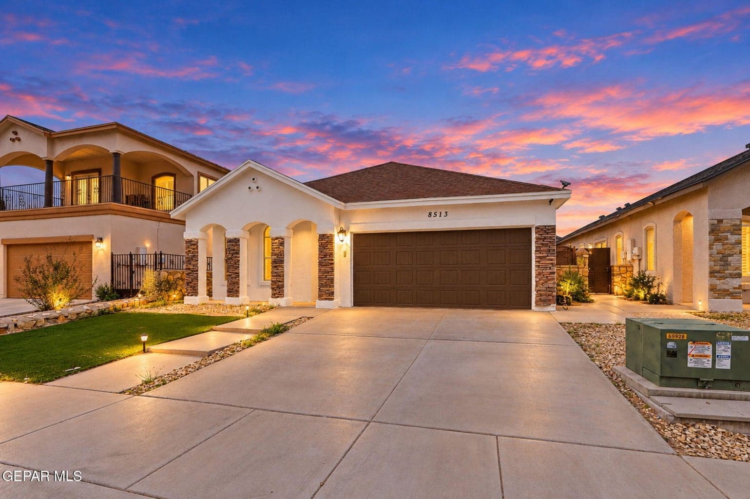 24 - front twilight 1