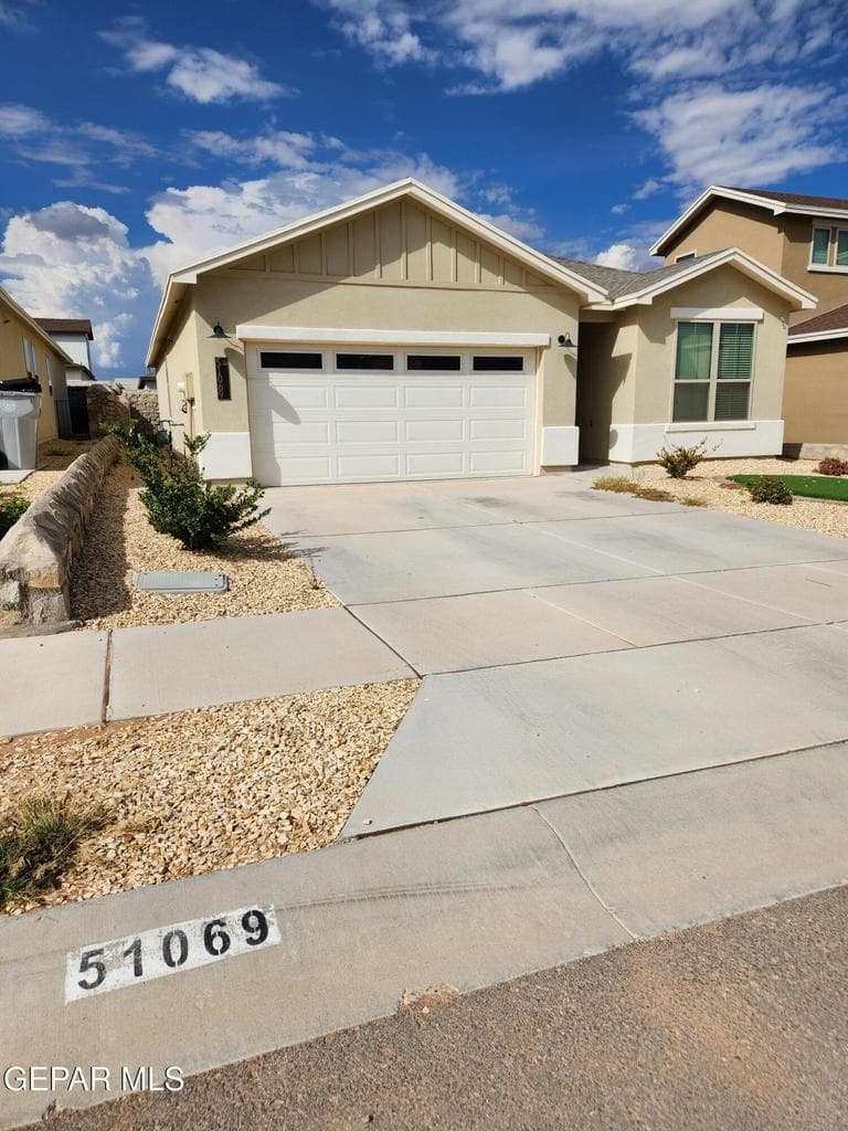 51069 DESERT SUNFLOWER Avenue