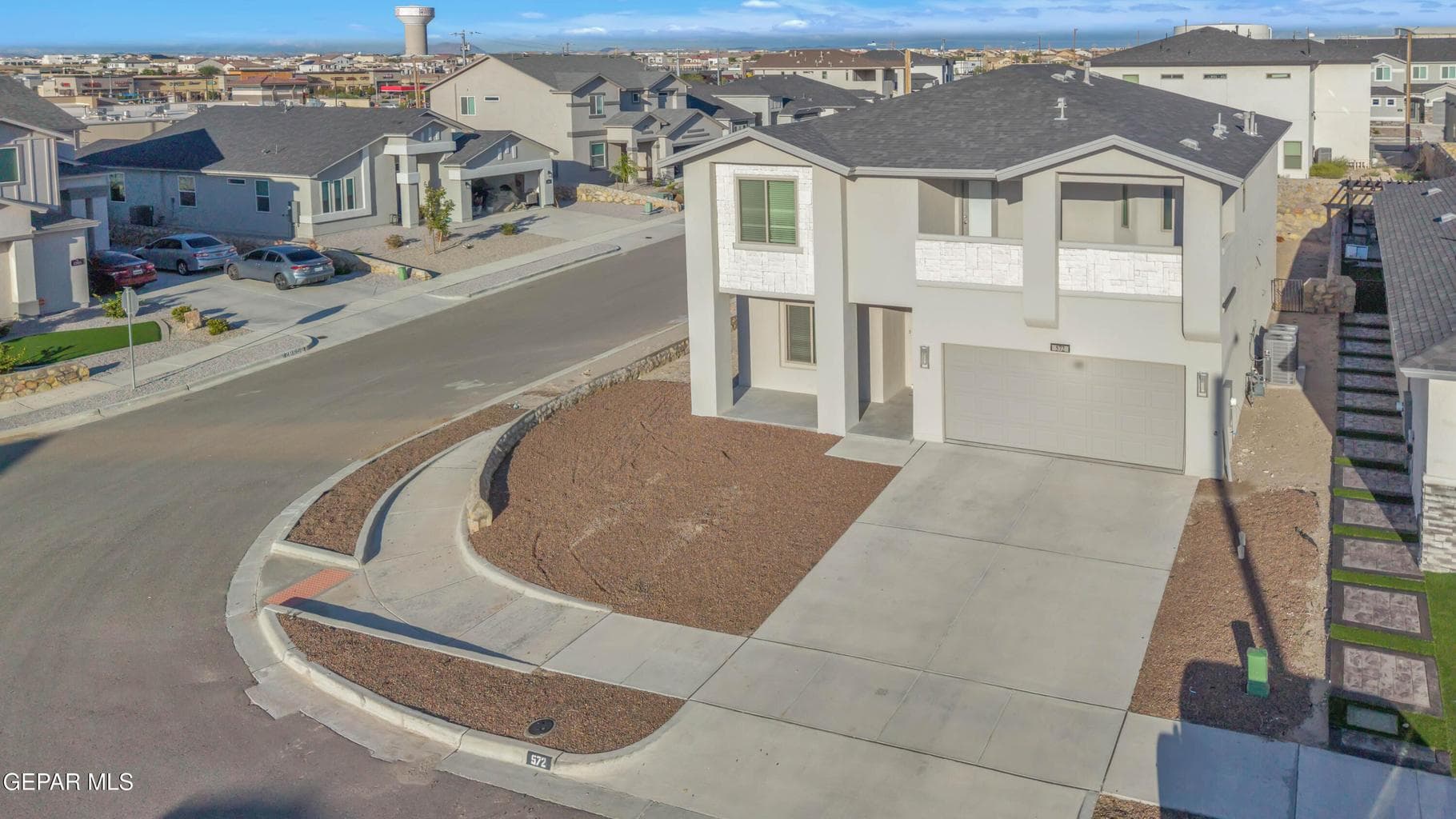 Corner Lot View
