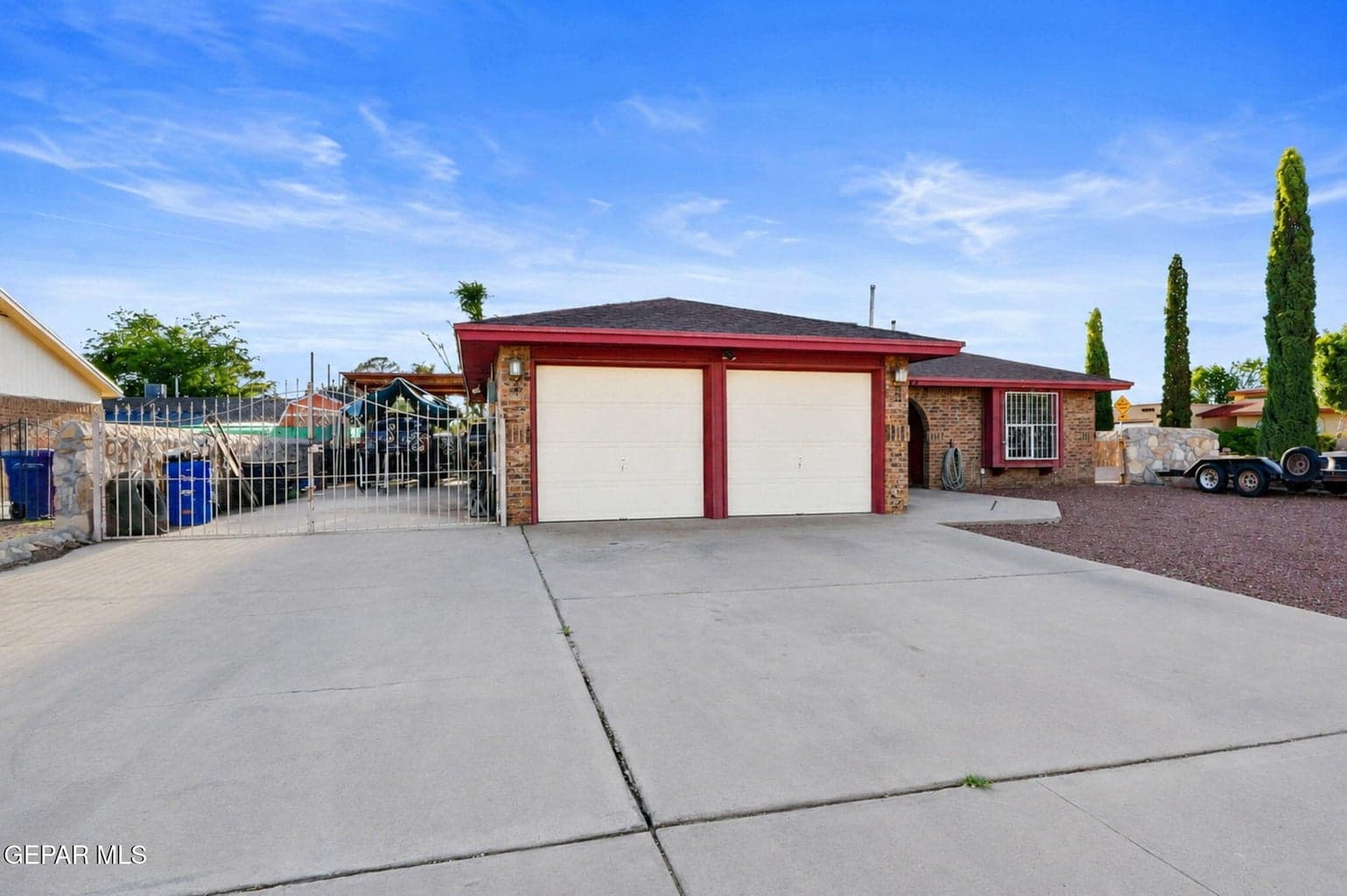 9-web-or-mls-Exterior10