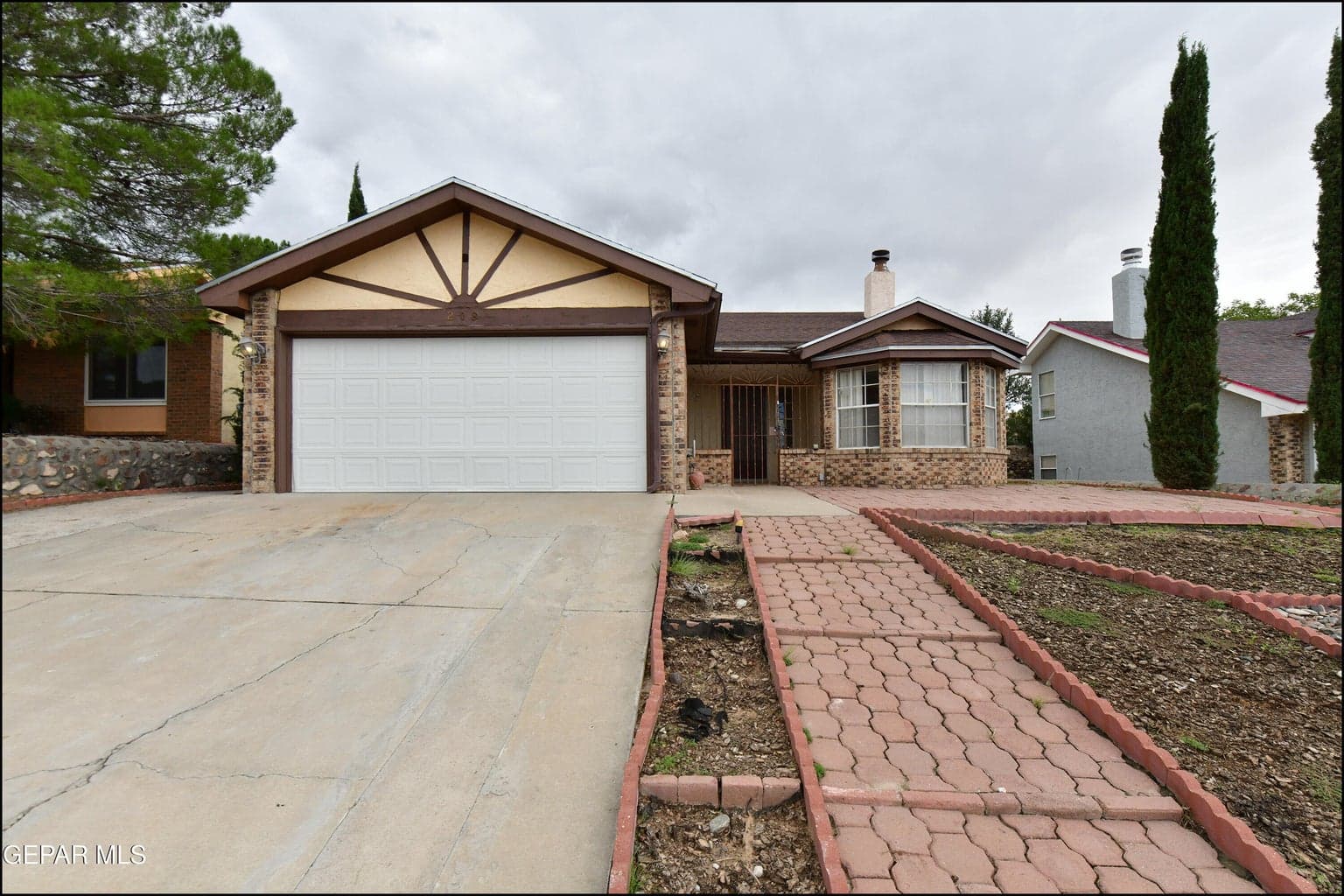 208 ARISANO Drive