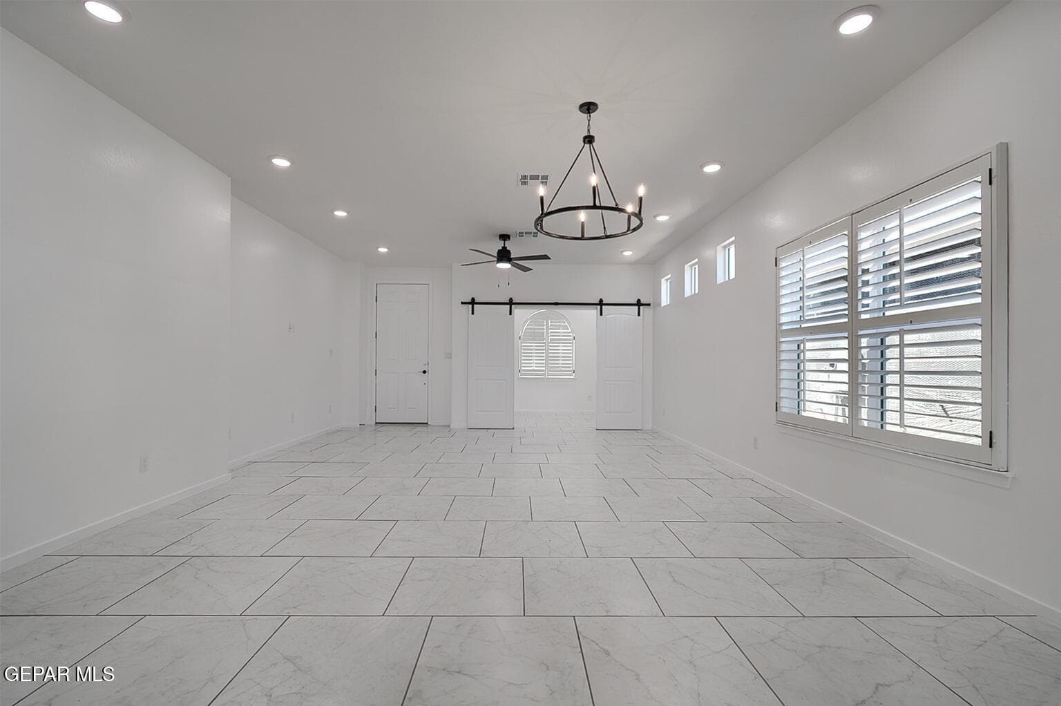 13813-Summer-Hail-Open-Floor-2