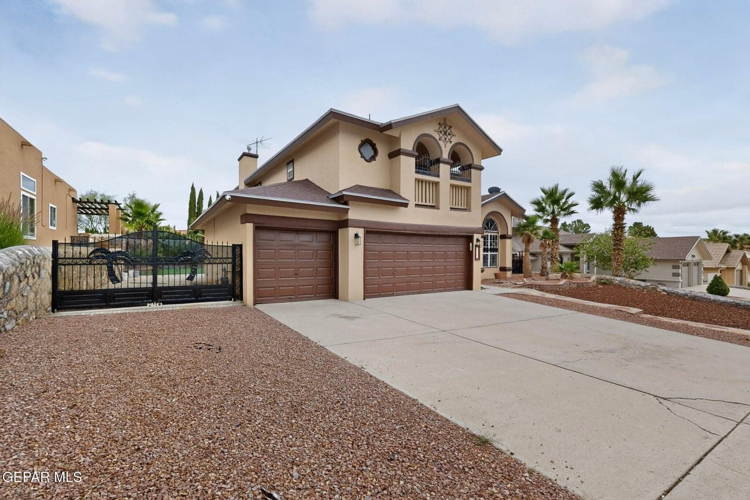 rv parking, 3 car garage