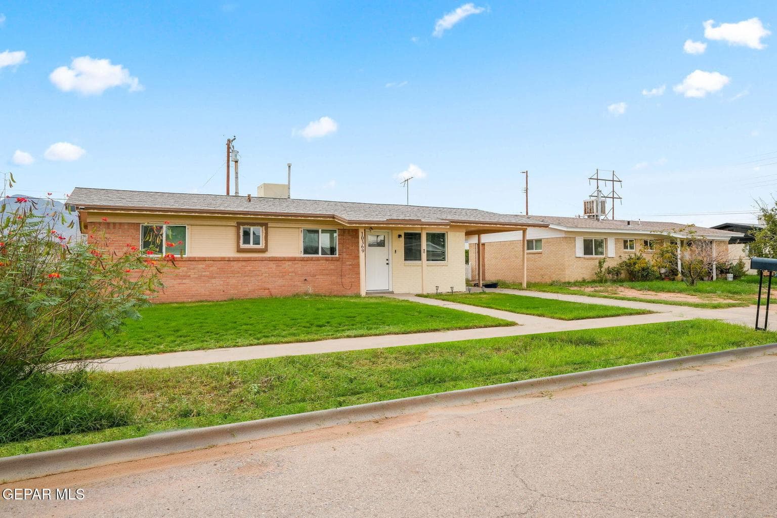 10369 Redwood-2