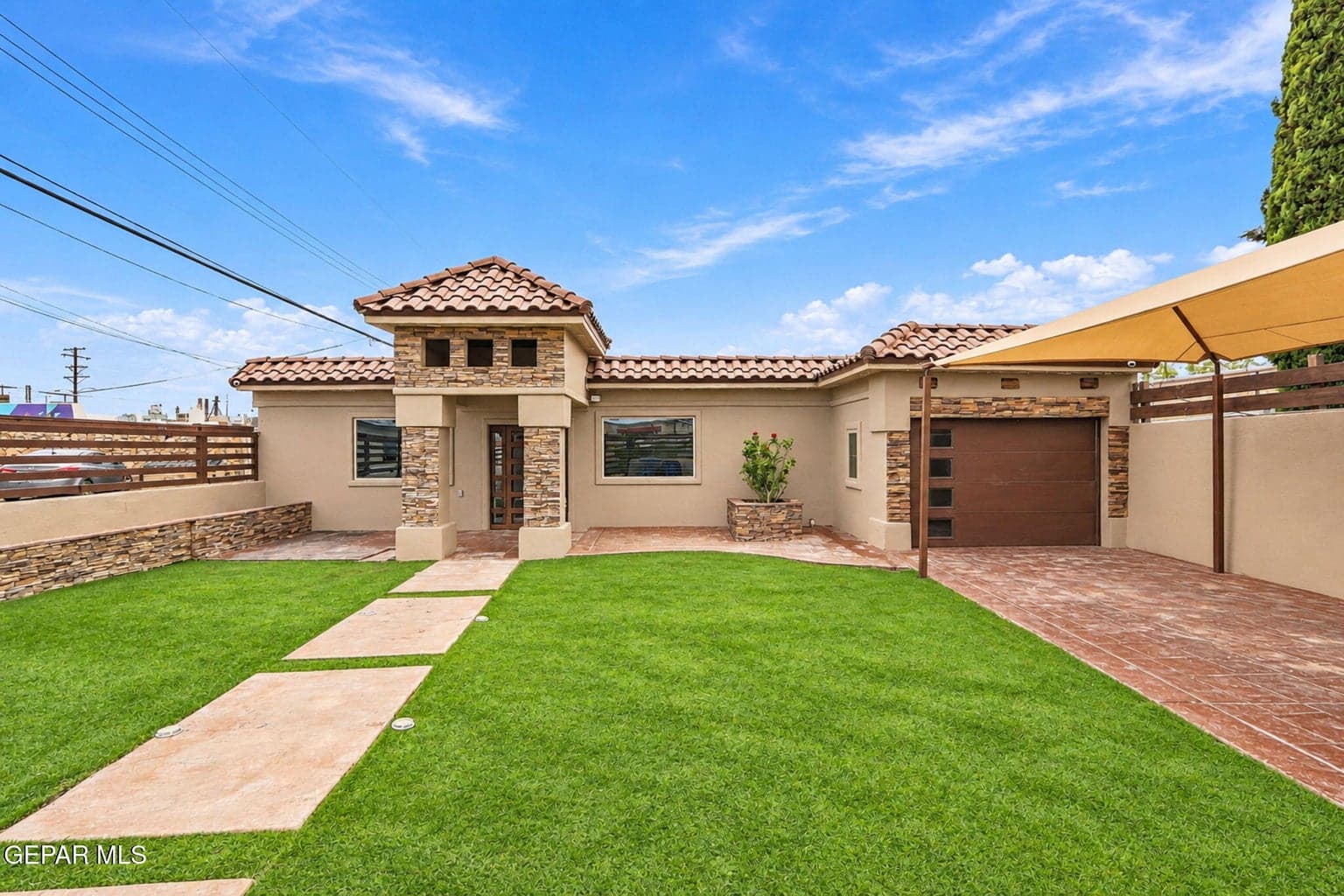 110 S GIBRALTAR Drive