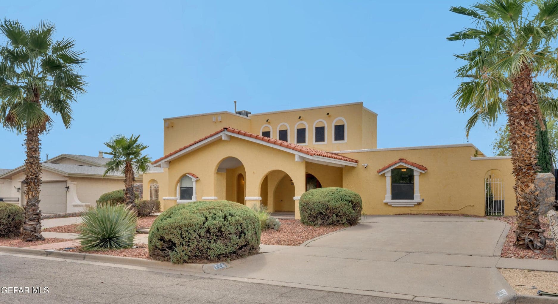 Photo of 625 CRESTA ALTA Drive