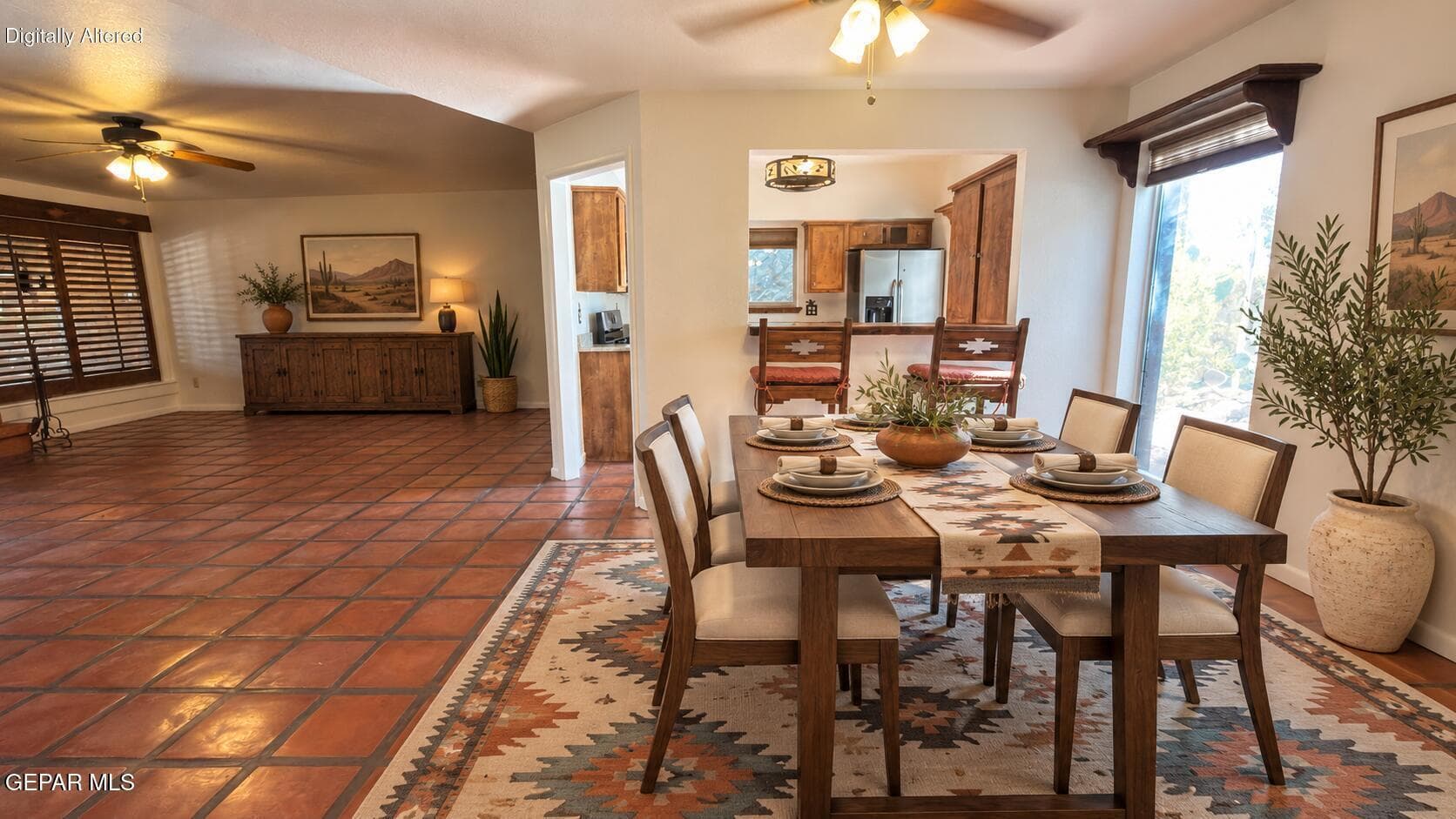 “Virtually staged to show the room’s potential. Furniture and décor not included.”