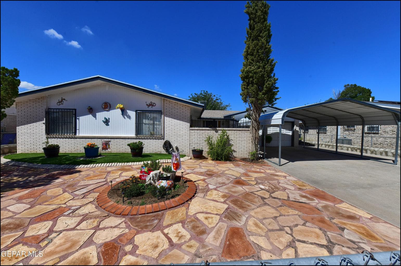 9865 Minuteman Way