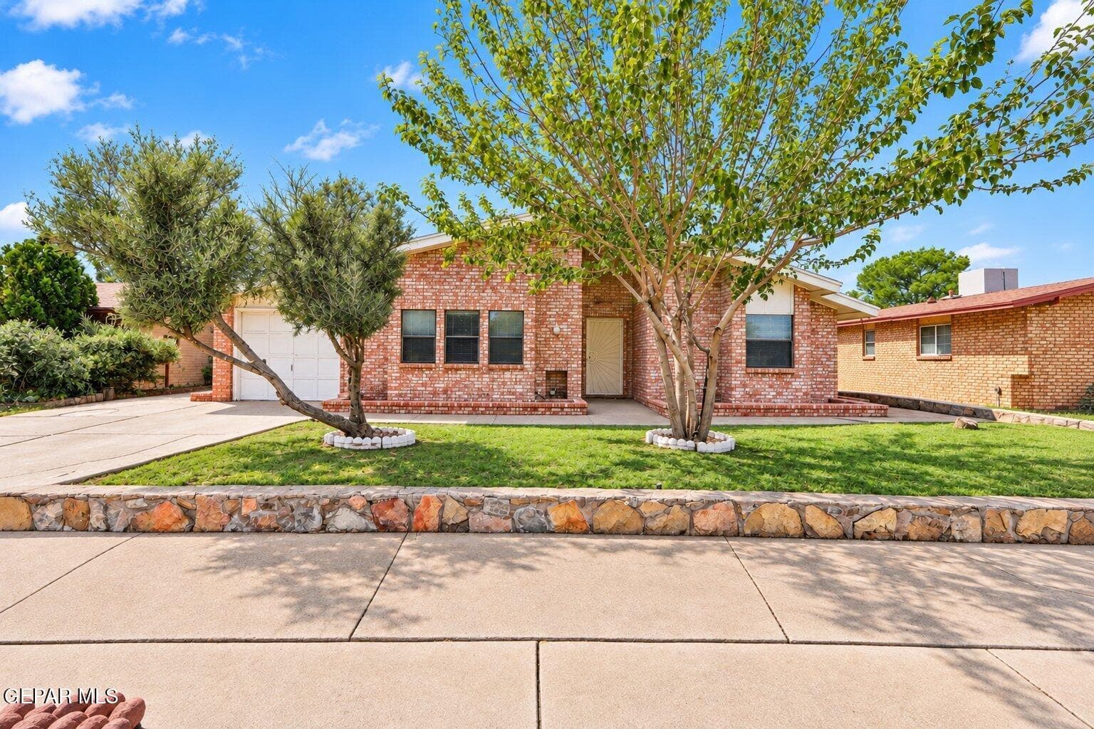 3221 WAYSIDE Street