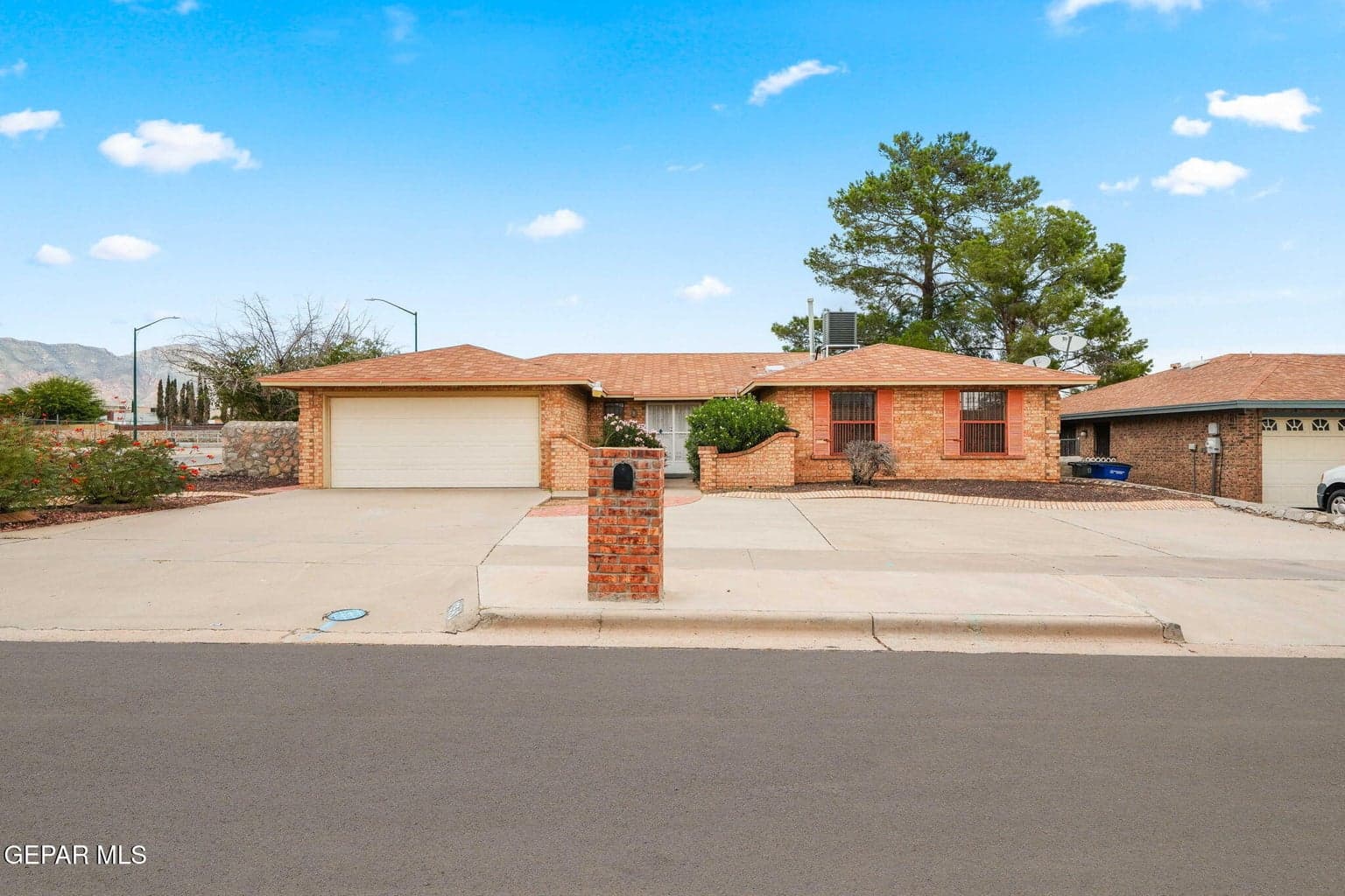 10560 Crete Drive